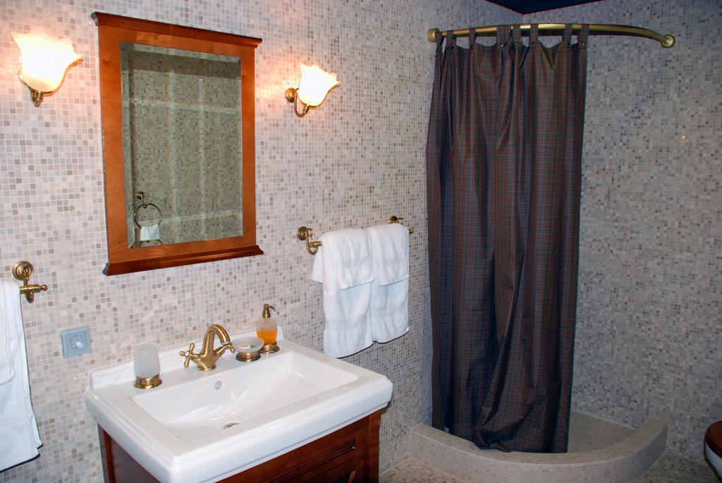 Gogol Hotel Myrhorod Værelse billede